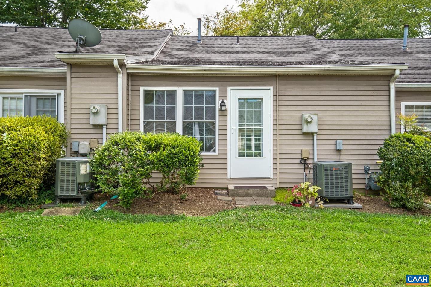1246 GAZEBO CT, CHARLOTTESVILLE, Virginia 22901, 1 Bedroom Bedrooms, ,1 BathroomBathrooms,Residential,For sale,1246 GAZEBO CT,667951 MLS # 667951