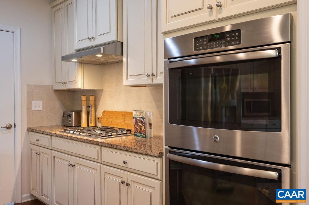 710 BOULDER HILL LN, CHARLOTTESVILLE, Virginia 22911, 4 Bedrooms Bedrooms, ,3 BathroomsBathrooms,Residential,For sale,710 BOULDER HILL LN,667952 MLS # 667952