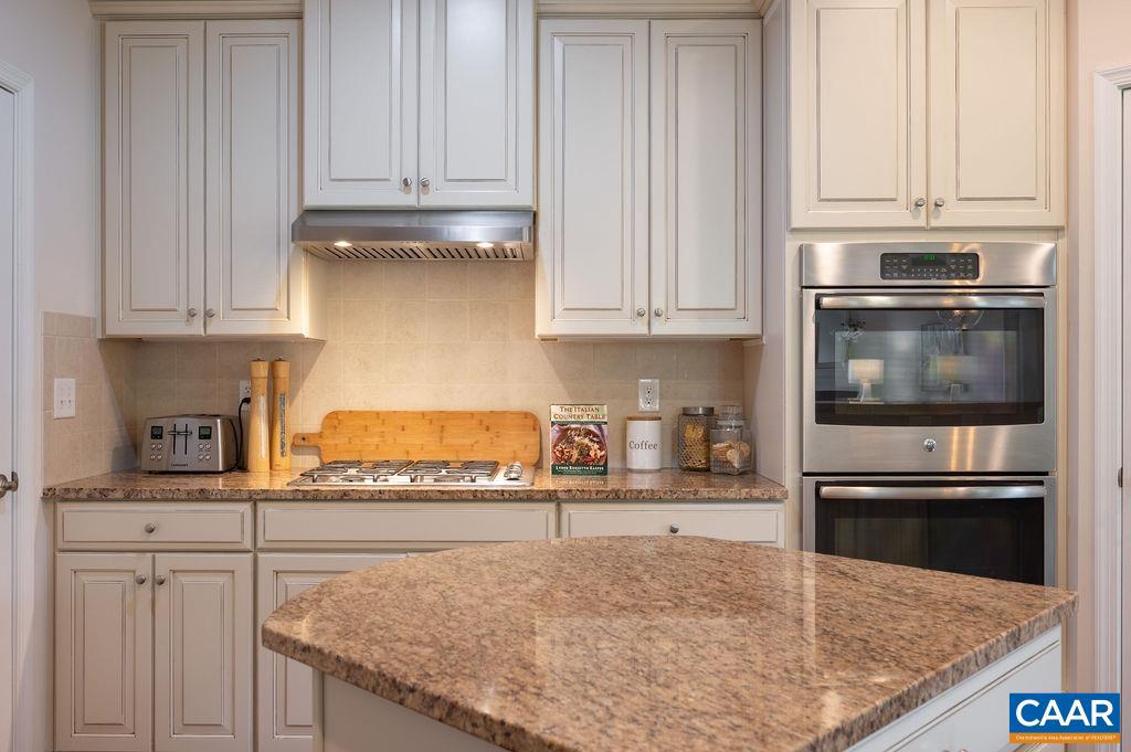 710 BOULDER HILL LN, CHARLOTTESVILLE, Virginia 22911, 4 Bedrooms Bedrooms, ,3 BathroomsBathrooms,Residential,For sale,710 BOULDER HILL LN,667952 MLS # 667952