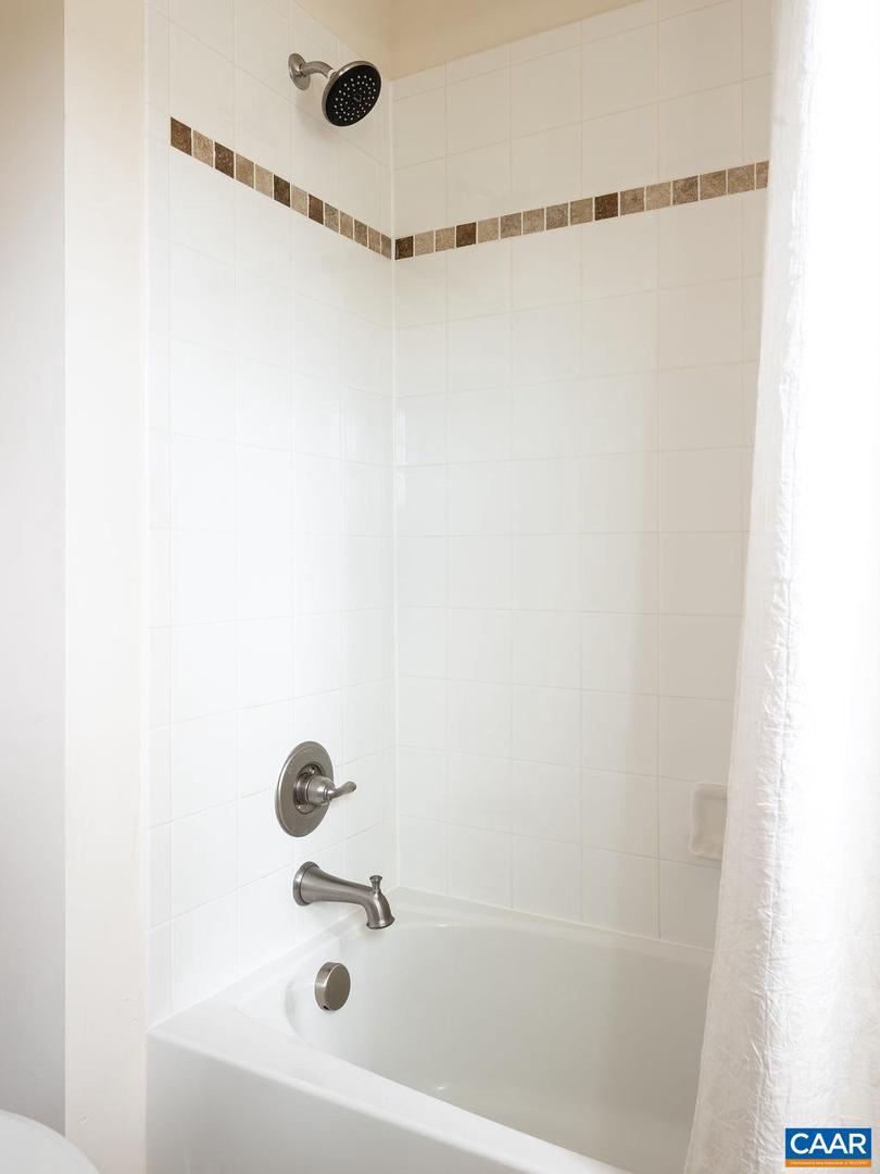 710 BOULDER HILL LN, CHARLOTTESVILLE, Virginia 22911, 4 Bedrooms Bedrooms, ,3 BathroomsBathrooms,Residential,For sale,710 BOULDER HILL LN,667952 MLS # 667952
