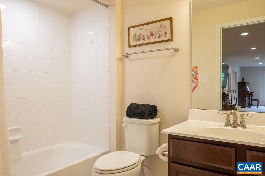 710 BOULDER HILL LN, CHARLOTTESVILLE, Virginia 22911, 4 Bedrooms Bedrooms, ,3 BathroomsBathrooms,Residential,For sale,710 BOULDER HILL LN,667952 MLS # 667952