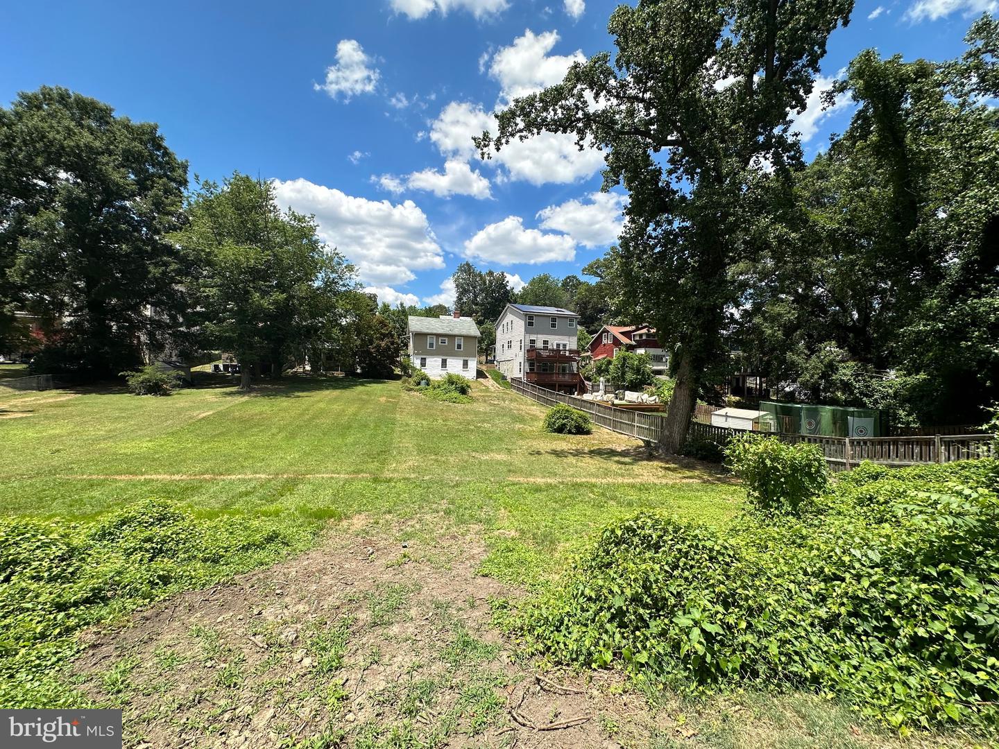 2639 MYRTLE AVE NE, WASHINGTON, District Of Columbia 20018, 3 Bedrooms Bedrooms, ,1 BathroomBathrooms,Residential,For sale,2639 MYRTLE AVE NE,DCDC2215602 MLS # DCDC2215602