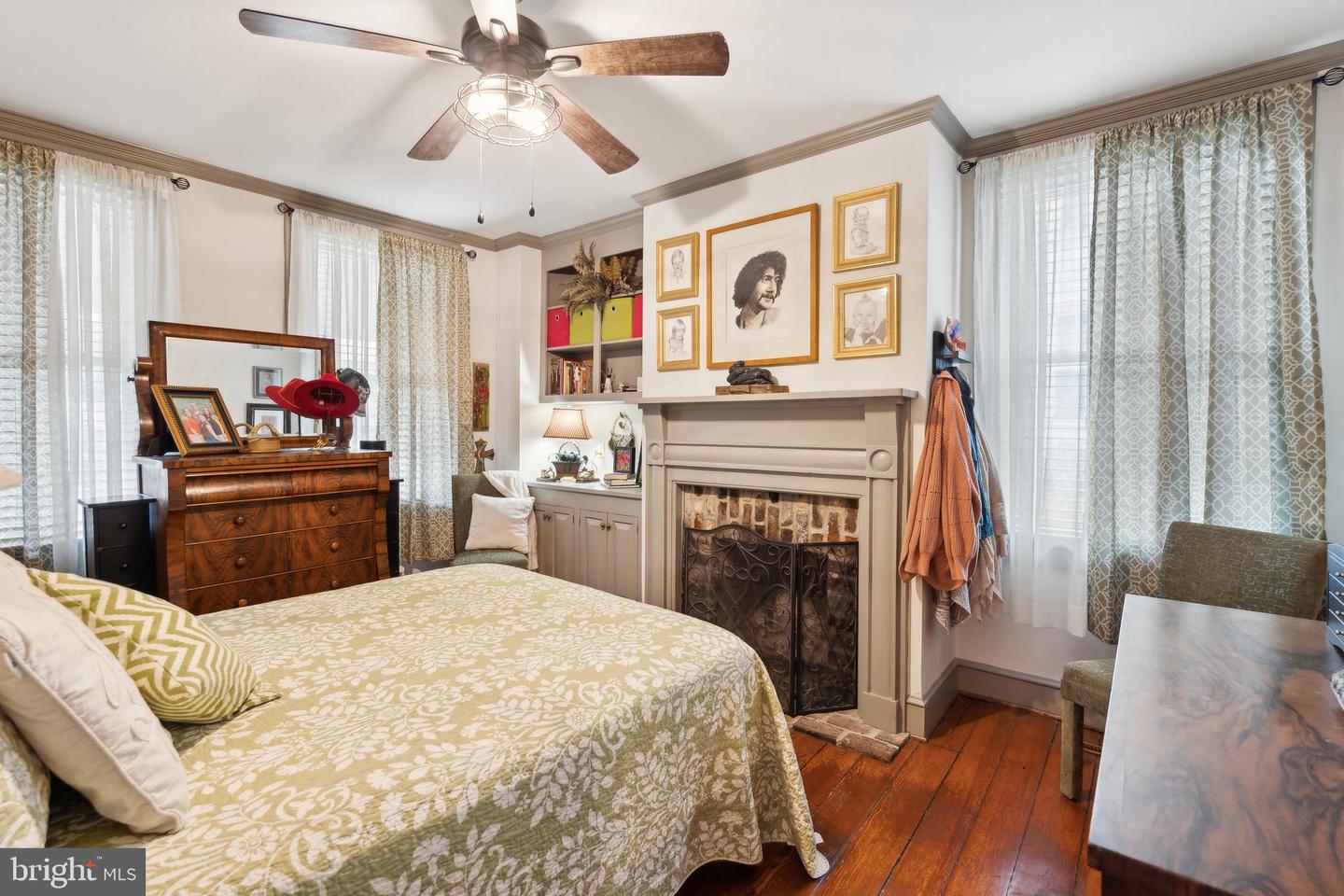 216 W MAIN ST, ORANGE, Virginia 22960, 3 Bedrooms Bedrooms, 9 Rooms Rooms,2 BathroomsBathrooms,Residential,For sale,216 W MAIN ST,VAOR2009210 MLS # VAOR2009210