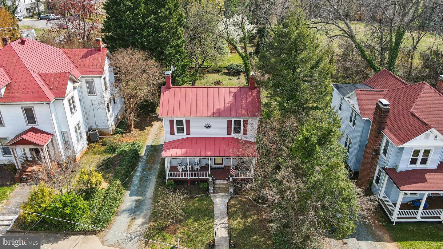 216 W MAIN ST, ORANGE, Virginia 22960, 3 Bedrooms Bedrooms, 9 Rooms Rooms,2 BathroomsBathrooms,Residential,For sale,216 W MAIN ST,VAOR2009210 MLS # VAOR2009210