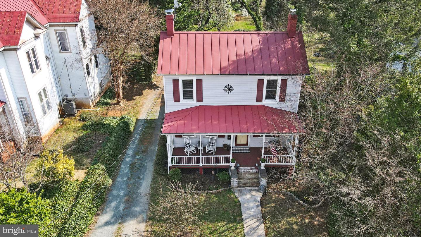 216 W MAIN ST, ORANGE, Virginia 22960, 3 Bedrooms Bedrooms, 9 Rooms Rooms,2 BathroomsBathrooms,Residential,For sale,216 W MAIN ST,VAOR2009210 MLS # VAOR2009210