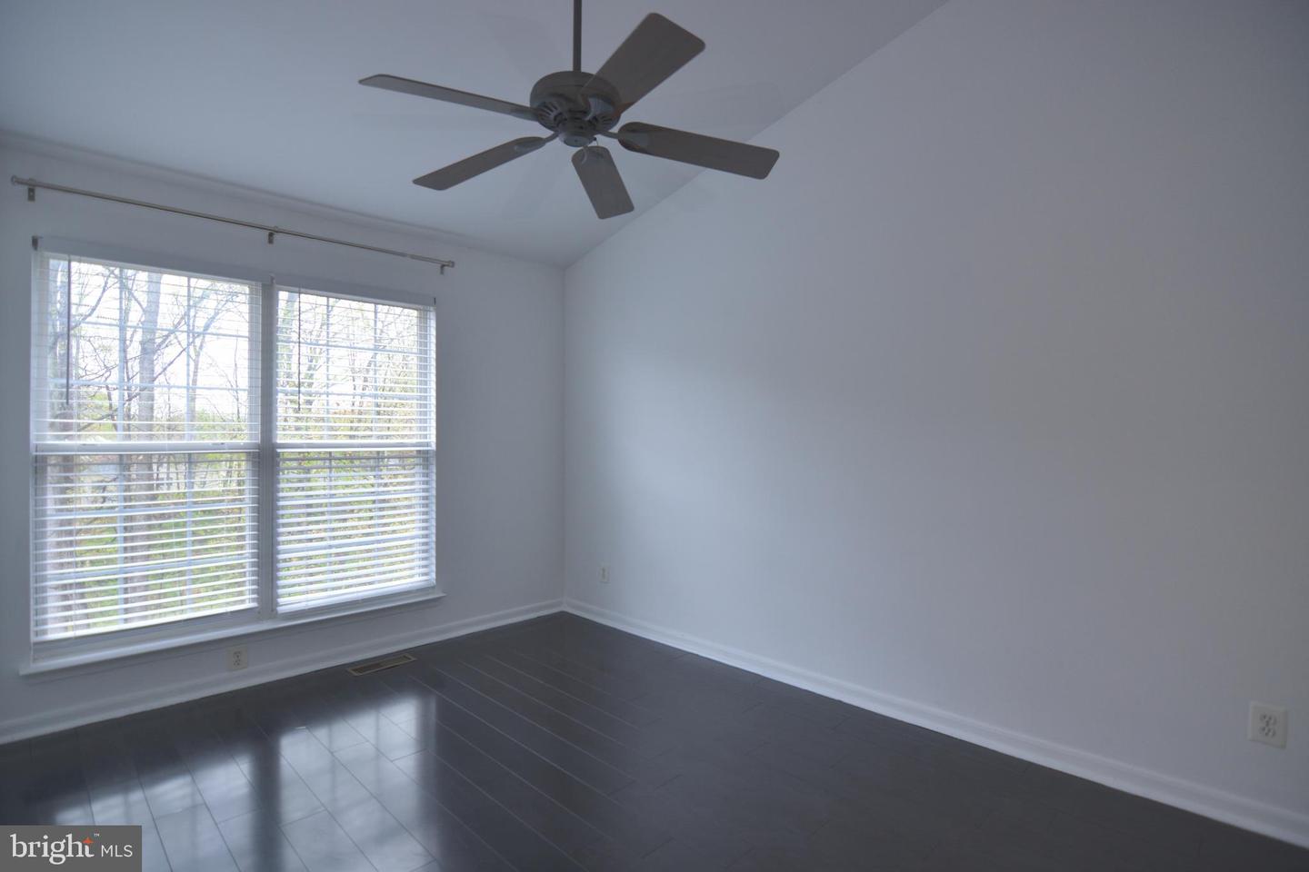 12655 FAIR CREST CT #93-301, FAIRFAX, Virginia 22033, 2 Bedrooms Bedrooms, ,2 BathroomsBathrooms,Residential,For sale,12655 FAIR CREST CT #93-301,VAFX2233692 MLS # VAFX2233692