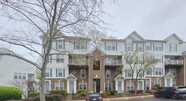 12655 FAIR CREST CT #93-301, FAIRFAX, Virginia 22033, 2 Bedrooms Bedrooms, ,2 BathroomsBathrooms,Residential,For sale,12655 FAIR CREST CT #93-301,VAFX2233692 MLS # VAFX2233692