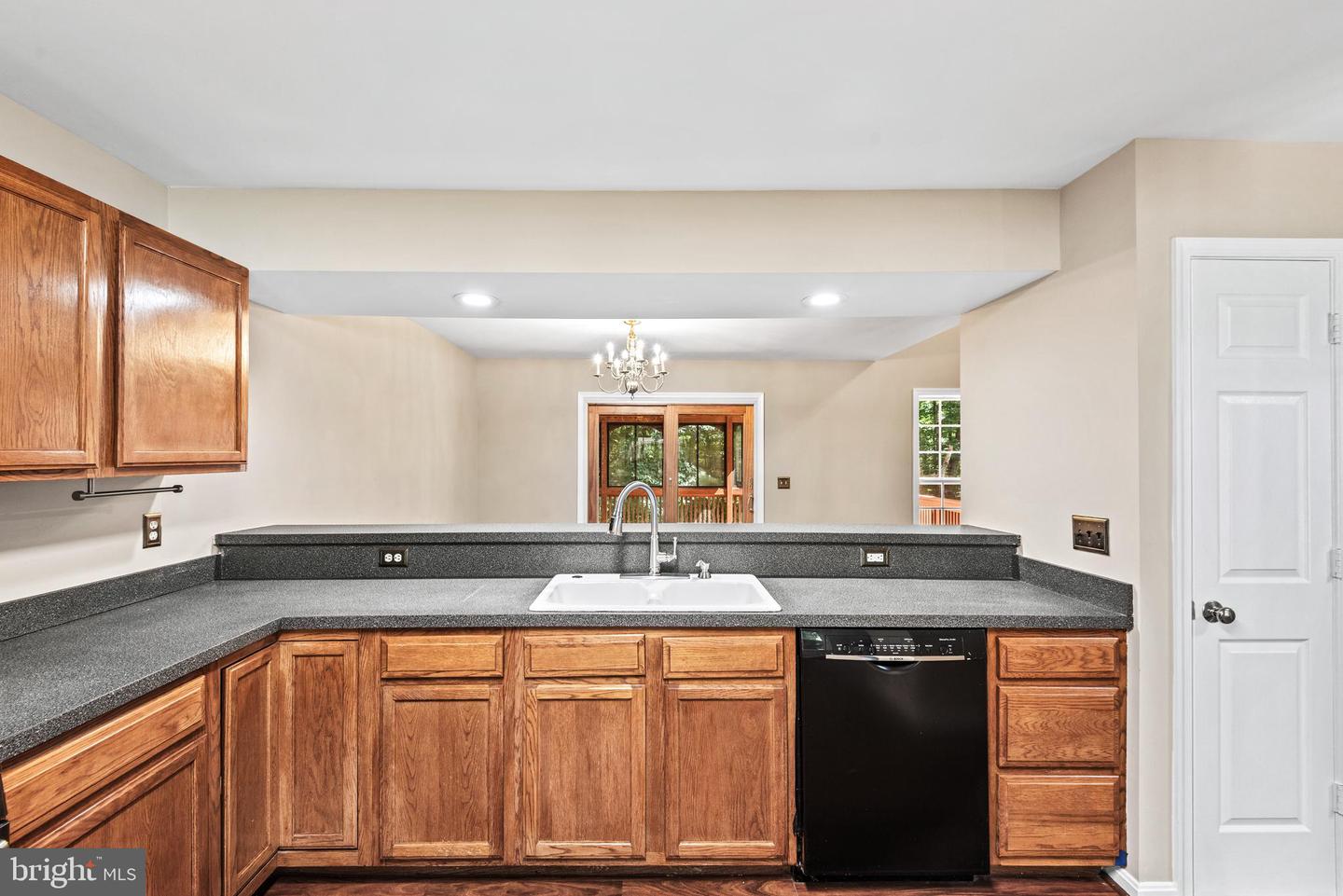 4303 WICKHAM CT, FREDERICKSBURG, Virginia 22408, 3 Bedrooms Bedrooms, ,2 BathroomsBathrooms,Residential,For sale,4303 WICKHAM CT,VASP2034112 MLS # VASP2034112
