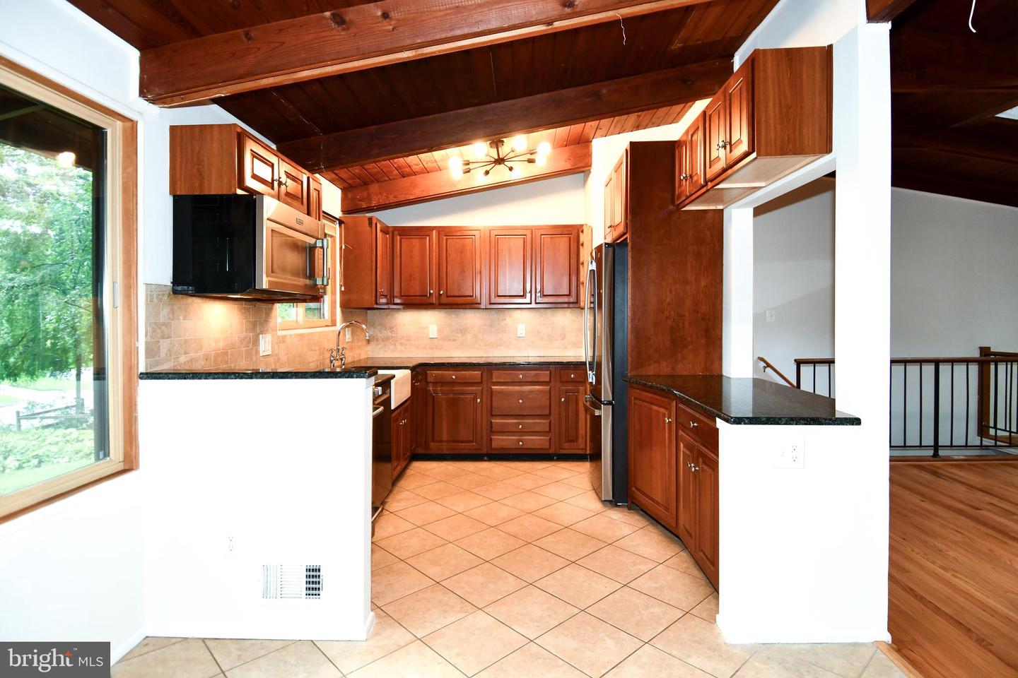3321 HARTWELL CT, FALLS CHURCH, Virginia 22042, 4 Bedrooms Bedrooms, ,2 BathroomsBathrooms,Residential,For sale,3321 HARTWELL CT,VAFX2249388 MLS # VAFX2249388