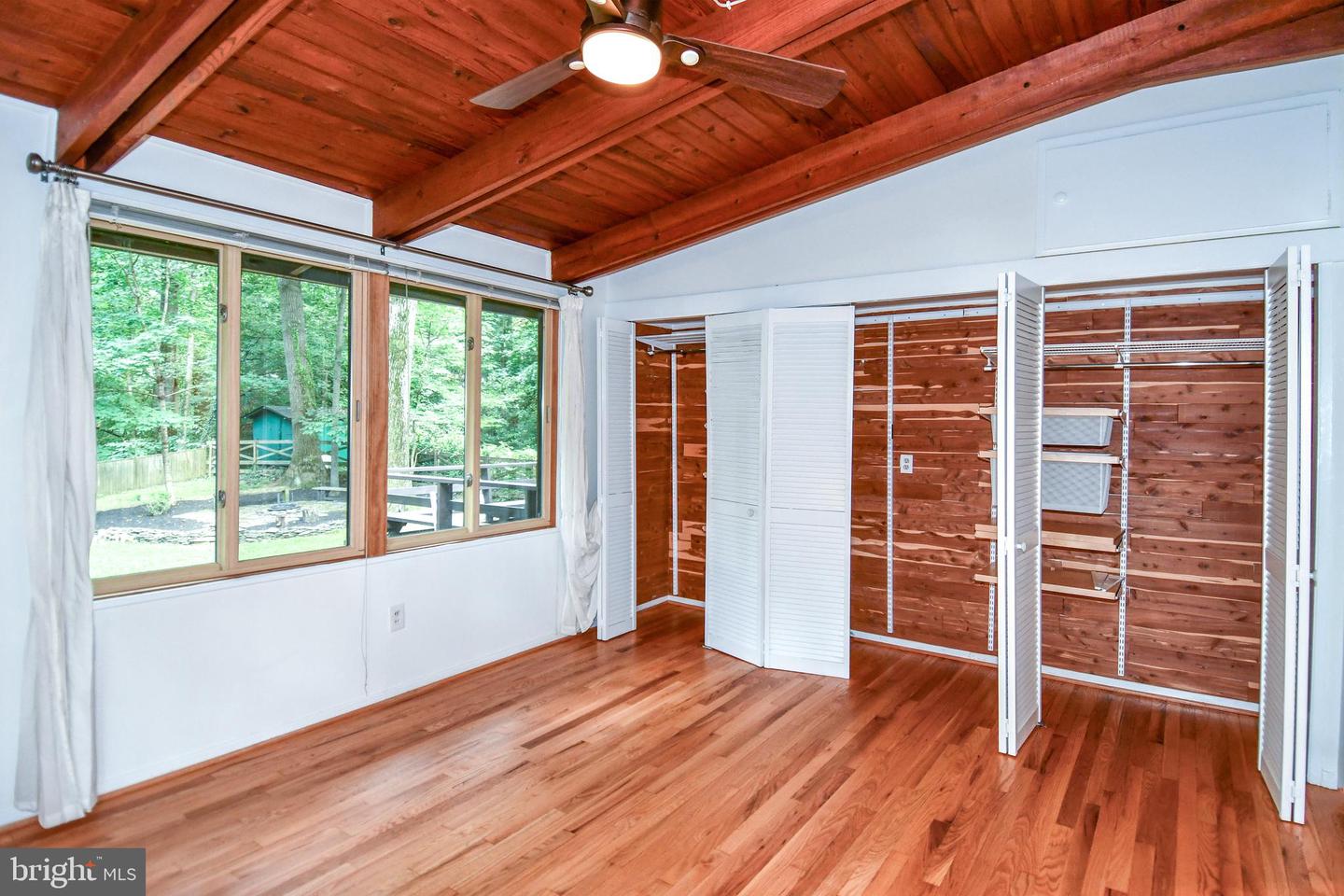 3321 HARTWELL CT, FALLS CHURCH, Virginia 22042, 4 Bedrooms Bedrooms, ,2 BathroomsBathrooms,Residential,For sale,3321 HARTWELL CT,VAFX2249388 MLS # VAFX2249388