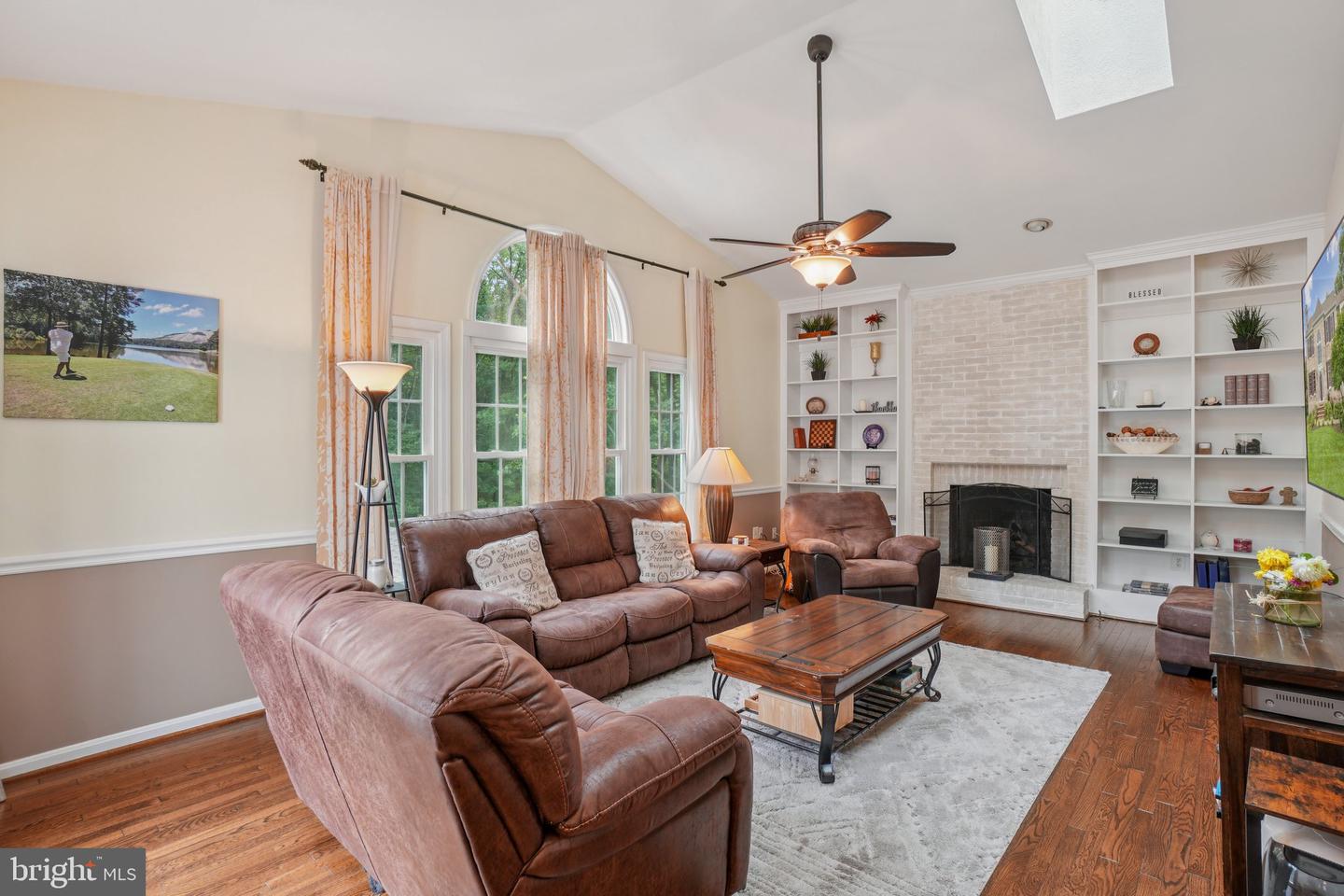 5331 CHALKSTONE WAY, FAIRFAX, Virginia 22030, 5 Bedrooms Bedrooms, ,3 BathroomsBathrooms,Residential,For sale,5331 CHALKSTONE WAY,VAFX2253104 MLS # VAFX2253104