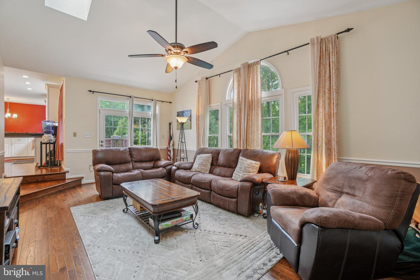 5331 CHALKSTONE WAY, FAIRFAX, Virginia 22030, 5 Bedrooms Bedrooms, ,3 BathroomsBathrooms,Residential,For sale,5331 CHALKSTONE WAY,VAFX2253104 MLS # VAFX2253104