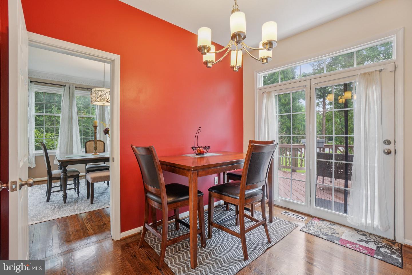 5331 CHALKSTONE WAY, FAIRFAX, Virginia 22030, 5 Bedrooms Bedrooms, ,3 BathroomsBathrooms,Residential,For sale,5331 CHALKSTONE WAY,VAFX2253104 MLS # VAFX2253104