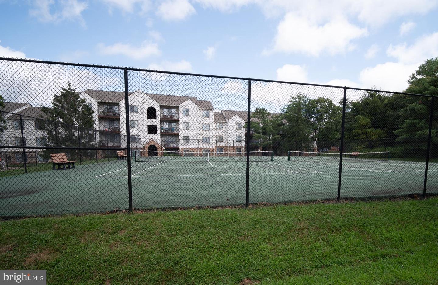 8393 BUTTRESS LN #101, MANASSAS, Virginia 20110, 1 Bedroom Bedrooms, 5 Rooms Rooms,1 BathroomBathrooms,Residential,For sale,8393 BUTTRESS LN #101,VAMN2009070 MLS # VAMN2009070