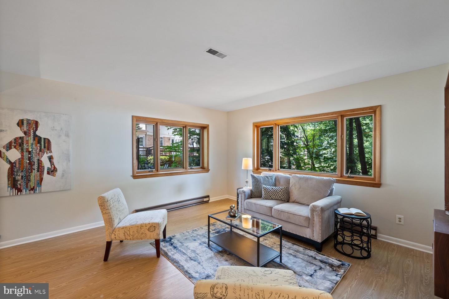 7710 HUNTMASTER LN, MCLEAN, Virginia 22102, 5 Bedrooms Bedrooms, ,3 BathroomsBathrooms,Residential,For sale,7710 HUNTMASTER LN,VAFX2258102 MLS # VAFX2258102
