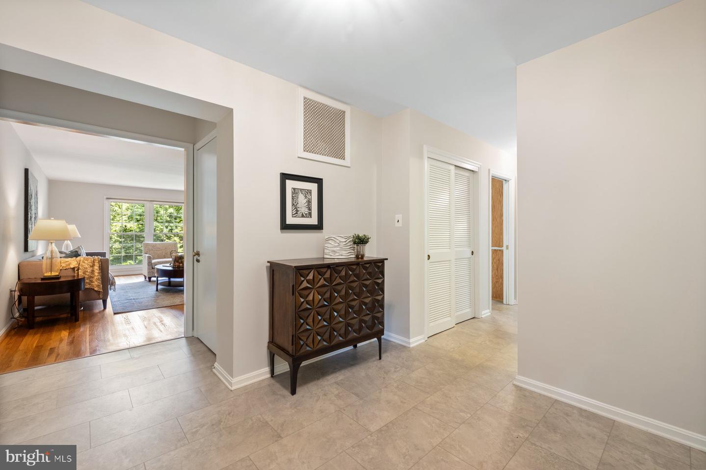 7710 HUNTMASTER LN, MCLEAN, Virginia 22102, 5 Bedrooms Bedrooms, ,3 BathroomsBathrooms,Residential,For sale,7710 HUNTMASTER LN,VAFX2258102 MLS # VAFX2258102
