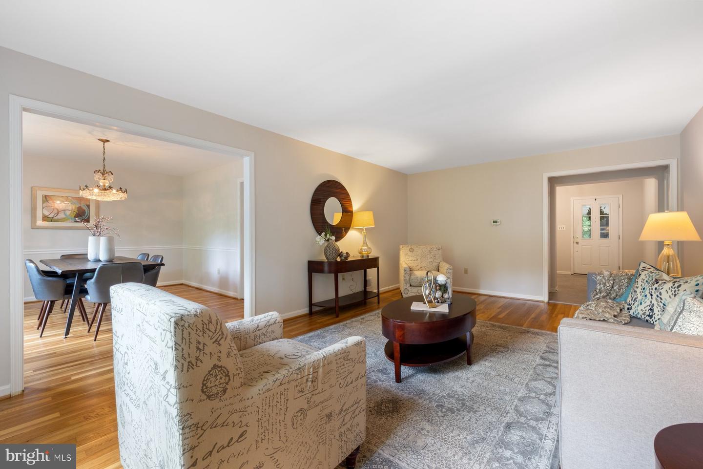 7710 HUNTMASTER LN, MCLEAN, Virginia 22102, 5 Bedrooms Bedrooms, ,3 BathroomsBathrooms,Residential,For sale,7710 HUNTMASTER LN,VAFX2258102 MLS # VAFX2258102