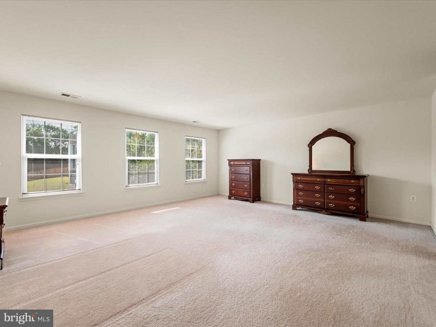 106 HOMER DR, WINCHESTER, Virginia 22602, 4 Bedrooms Bedrooms, ,3 BathroomsBathrooms,Residential,For sale,106 HOMER DR,VAFV2035802 MLS # VAFV2035802