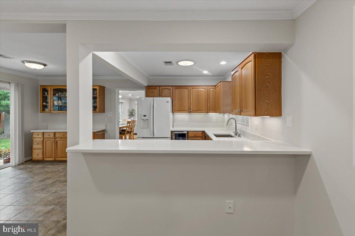 4127 POINT HOLLOW LN, FAIRFAX, Virginia 22033, 4 Bedrooms Bedrooms, ,2 BathroomsBathrooms,Residential,For sale,4127 POINT HOLLOW LN,VAFX2258644 MLS # VAFX2258644