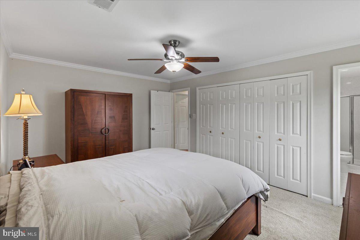 4127 POINT HOLLOW LN, FAIRFAX, Virginia 22033, 4 Bedrooms Bedrooms, ,2 BathroomsBathrooms,Residential,For sale,4127 POINT HOLLOW LN,VAFX2258644 MLS # VAFX2258644