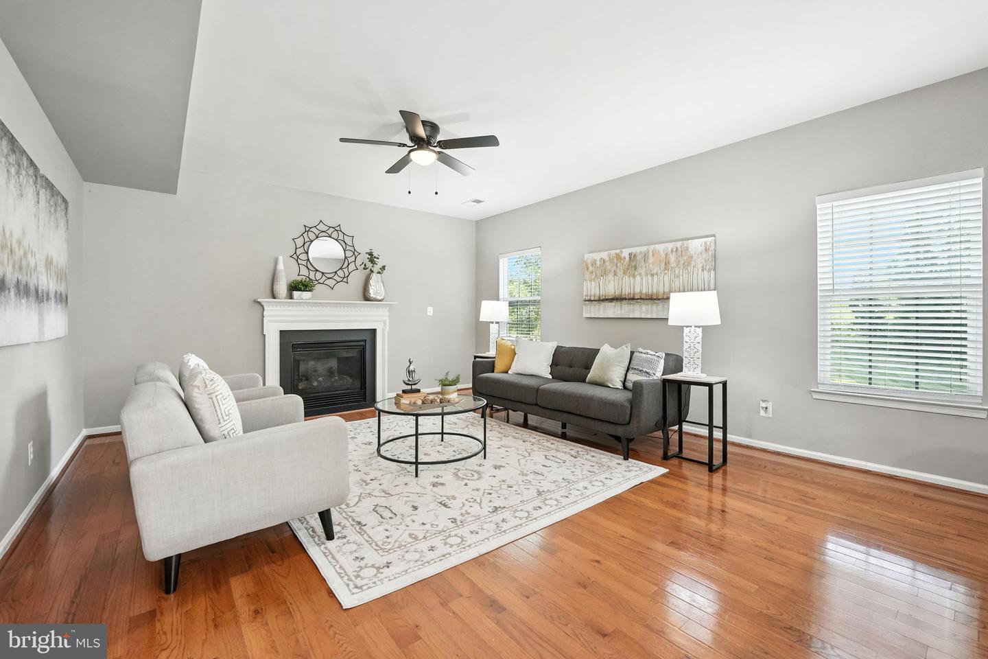 2804 PIPER GLENN CT, DUMFRIES, Virginia 22026, 4 Bedrooms Bedrooms, ,2 BathroomsBathrooms,Residential,For sale,2804 PIPER GLENN CT,VAPW2100510 MLS # VAPW2100510
