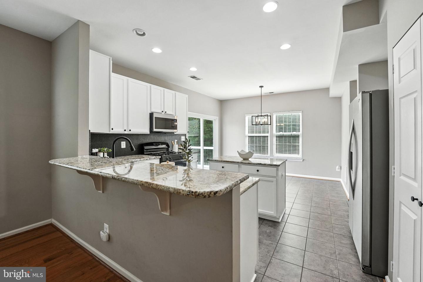 2804 PIPER GLENN CT, DUMFRIES, Virginia 22026, 4 Bedrooms Bedrooms, ,2 BathroomsBathrooms,Residential,For sale,2804 PIPER GLENN CT,VAPW2100510 MLS # VAPW2100510