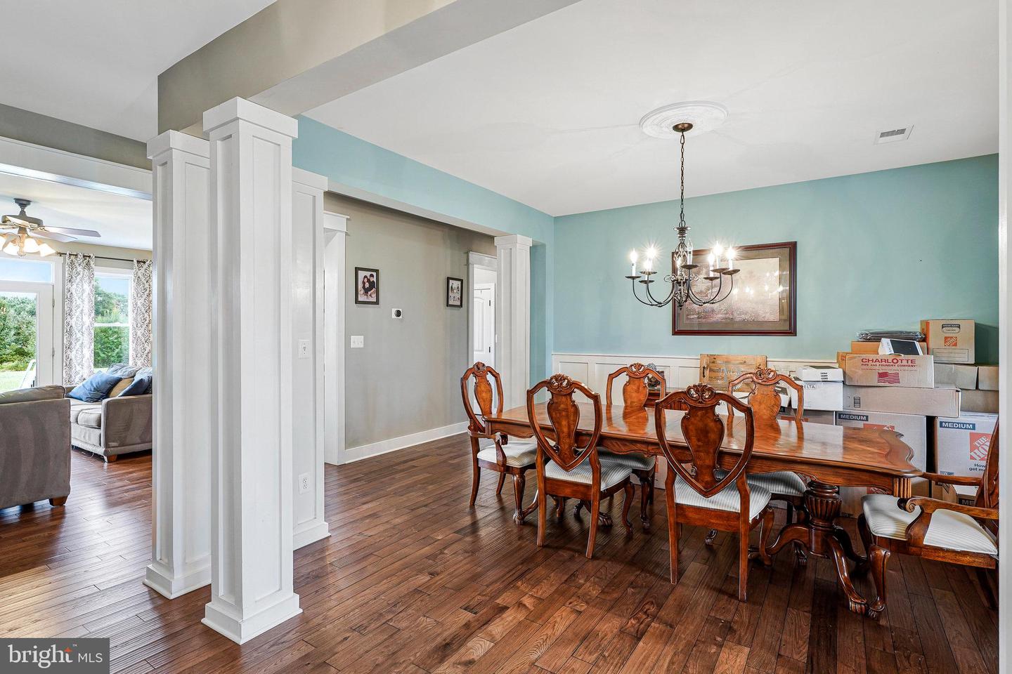 2809 INGRAM DR, HAYMARKET, Virginia 20169, 4 Bedrooms Bedrooms, ,3 BathroomsBathrooms,Residential,For sale,2809 INGRAM DR,VAPW2100928 MLS # VAPW2100928