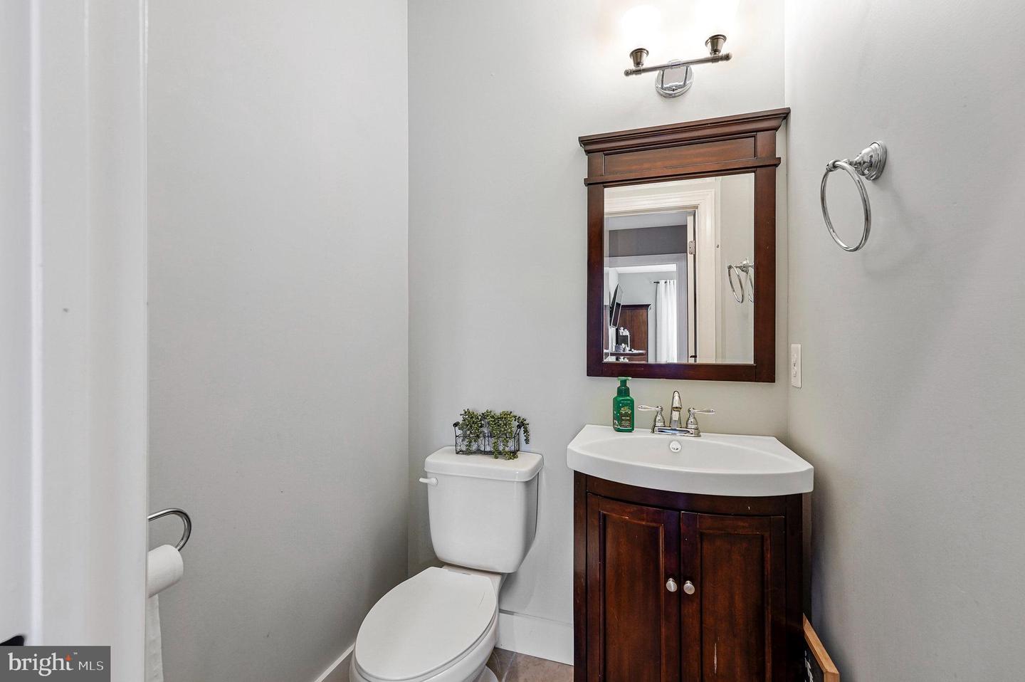 2809 INGRAM DR, HAYMARKET, Virginia 20169, 4 Bedrooms Bedrooms, ,3 BathroomsBathrooms,Residential,For sale,2809 INGRAM DR,VAPW2100928 MLS # VAPW2100928