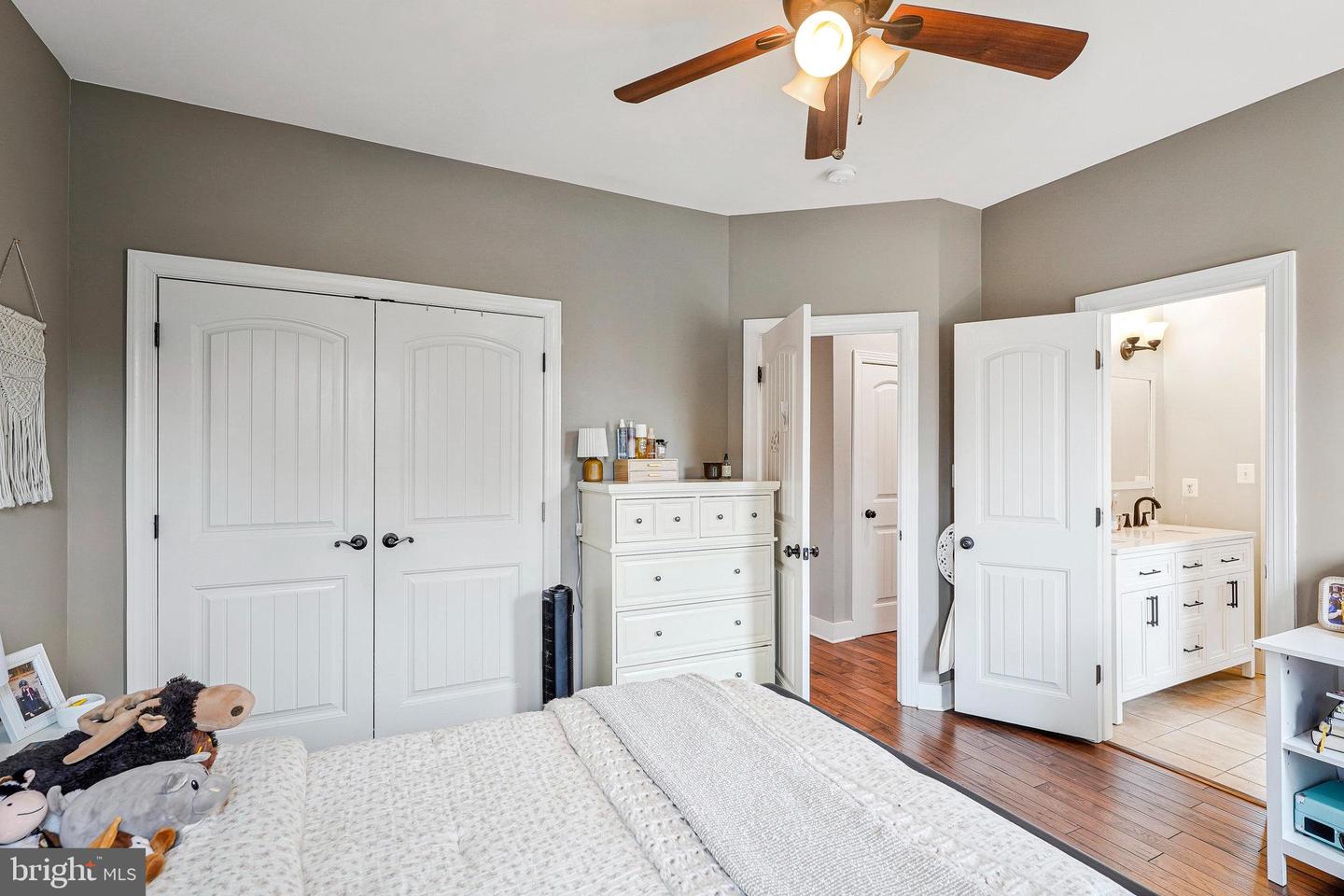 2809 INGRAM DR, HAYMARKET, Virginia 20169, 4 Bedrooms Bedrooms, ,3 BathroomsBathrooms,Residential,For sale,2809 INGRAM DR,VAPW2100928 MLS # VAPW2100928