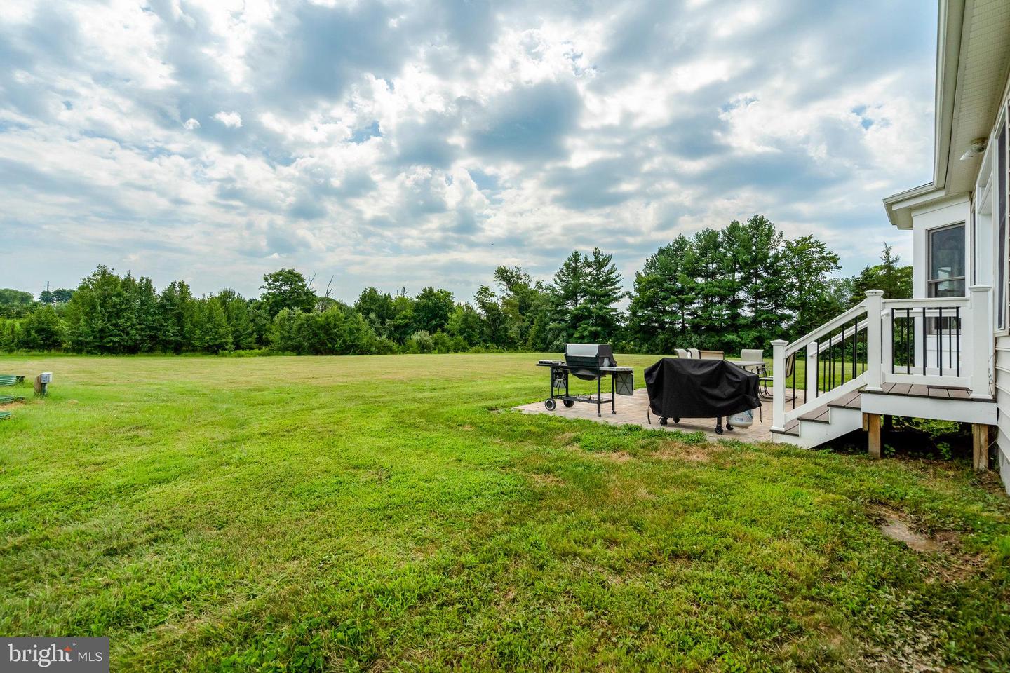 2809 INGRAM DR, HAYMARKET, Virginia 20169, 4 Bedrooms Bedrooms, ,3 BathroomsBathrooms,Residential,For sale,2809 INGRAM DR,VAPW2100928 MLS # VAPW2100928