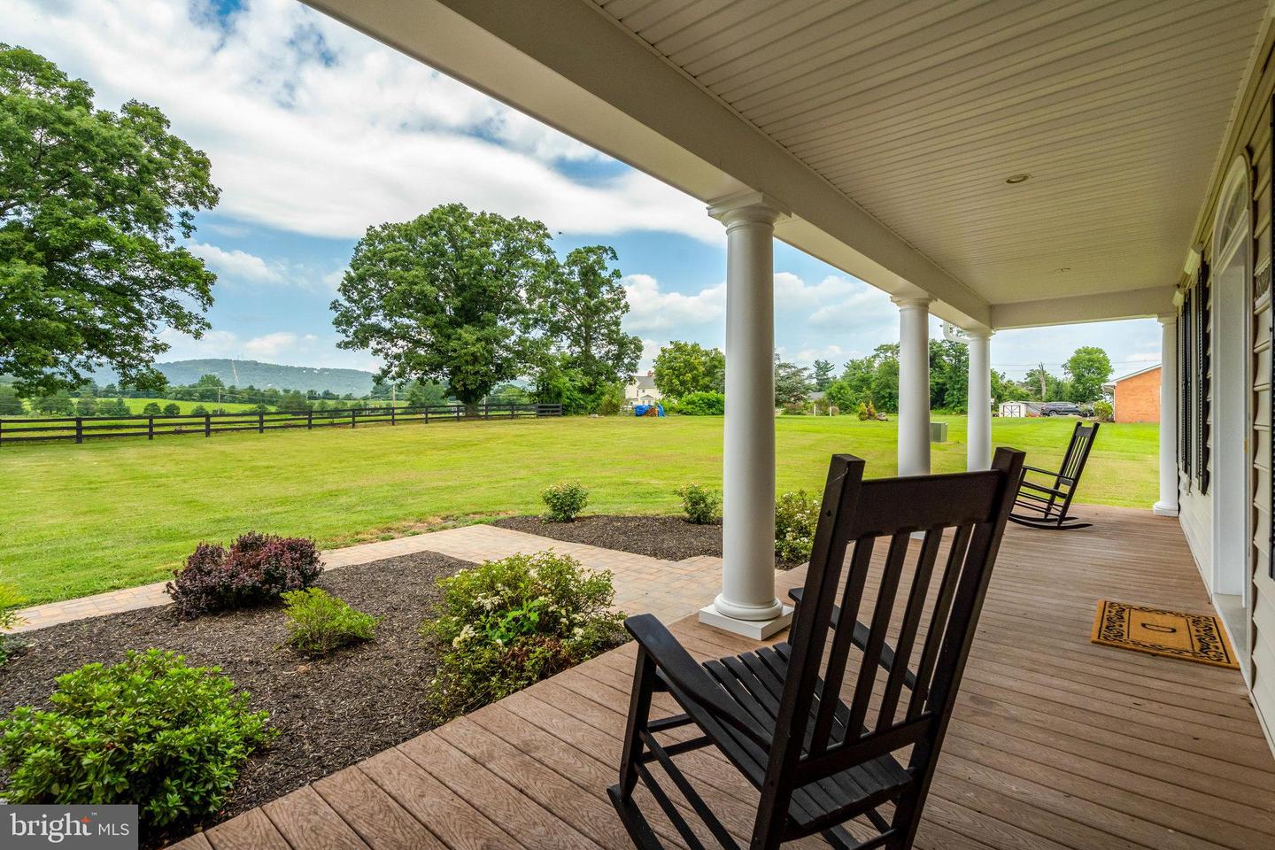 2809 INGRAM DR, HAYMARKET, Virginia 20169, 4 Bedrooms Bedrooms, ,3 BathroomsBathrooms,Residential,For sale,2809 INGRAM DR,VAPW2100928 MLS # VAPW2100928