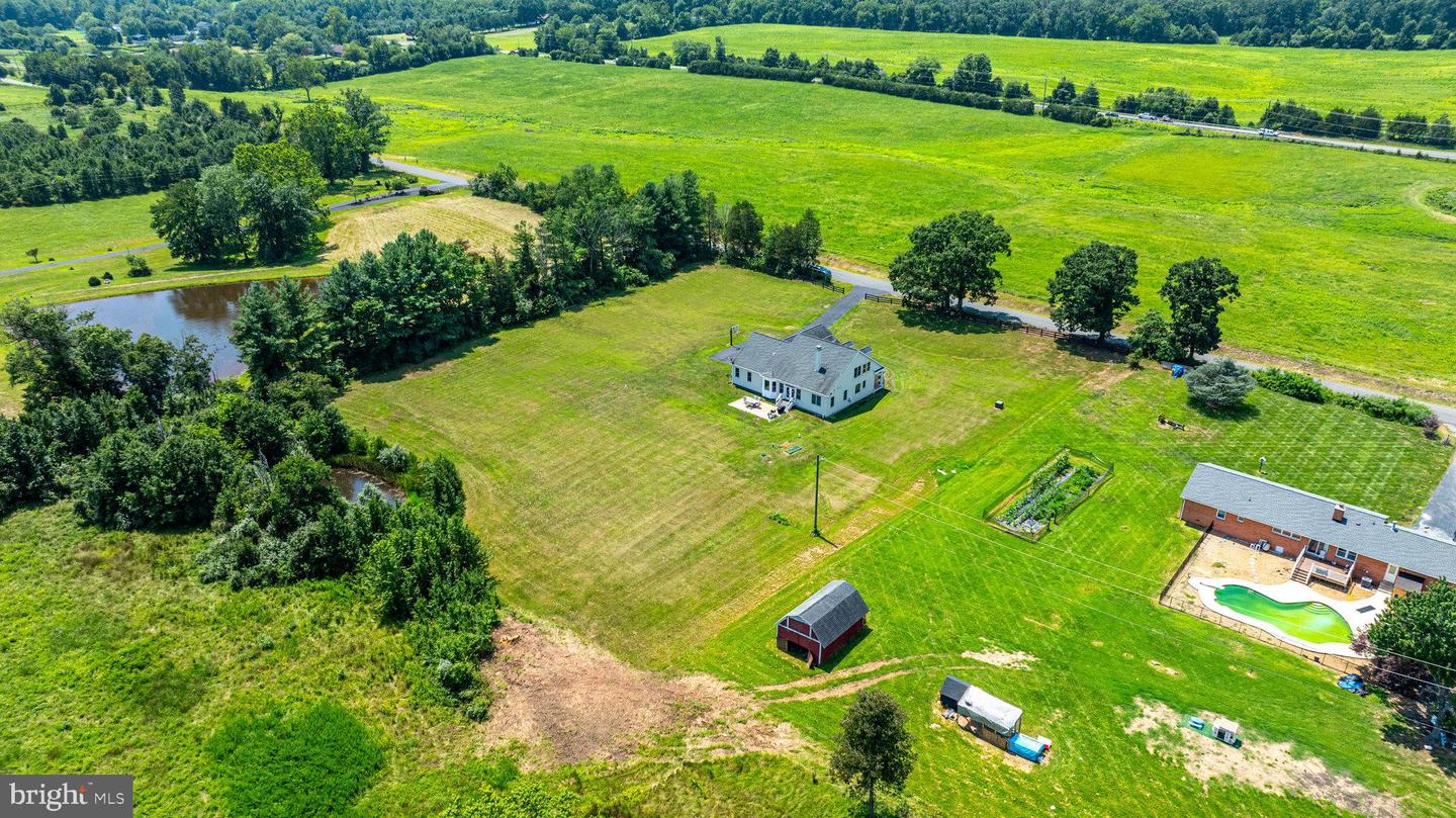 2809 INGRAM DR, HAYMARKET, Virginia 20169, 4 Bedrooms Bedrooms, ,3 BathroomsBathrooms,Residential,For sale,2809 INGRAM DR,VAPW2100928 MLS # VAPW2100928