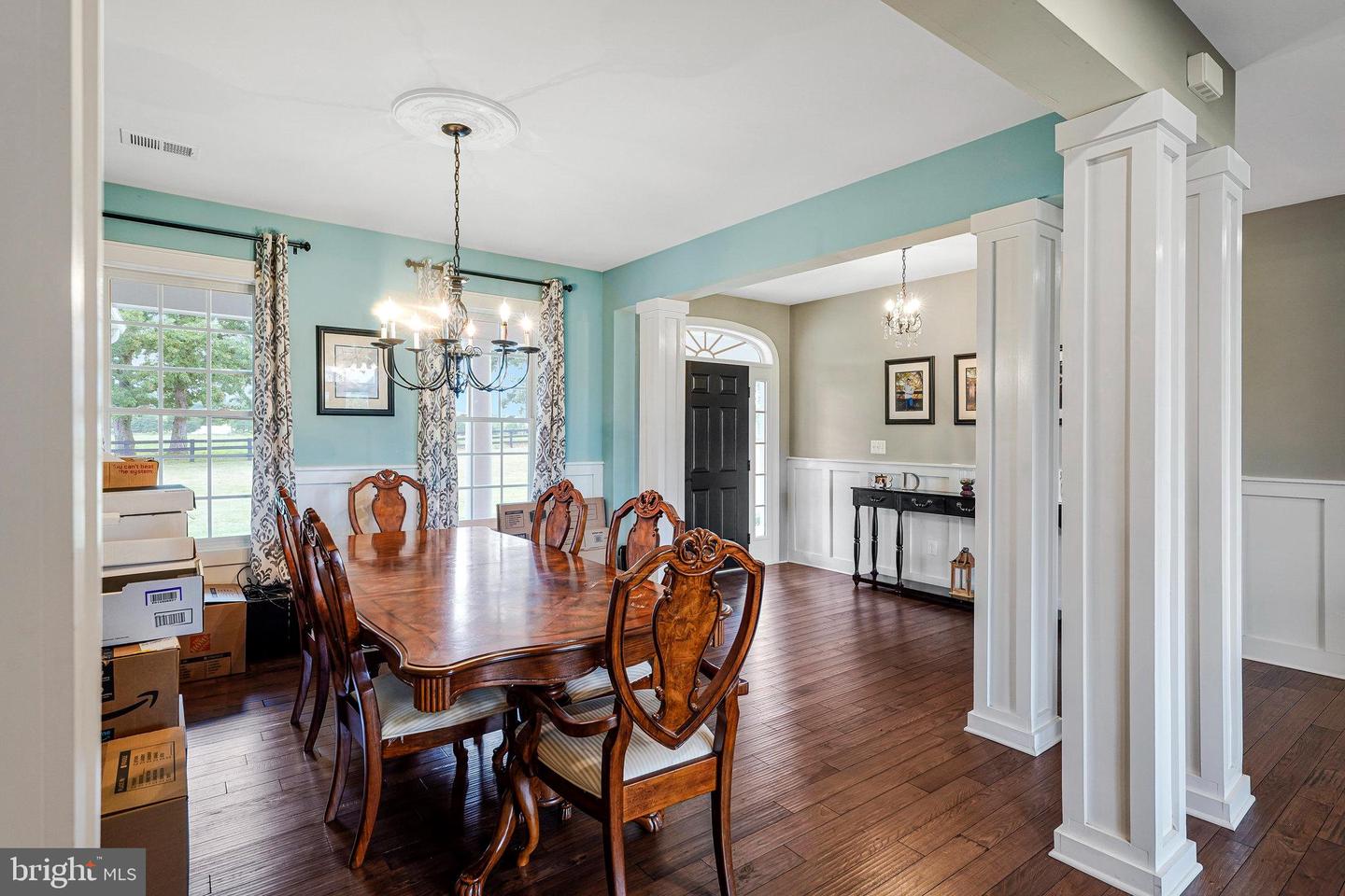 2809 INGRAM DR, HAYMARKET, Virginia 20169, 4 Bedrooms Bedrooms, ,3 BathroomsBathrooms,Residential,For sale,2809 INGRAM DR,VAPW2100928 MLS # VAPW2100928