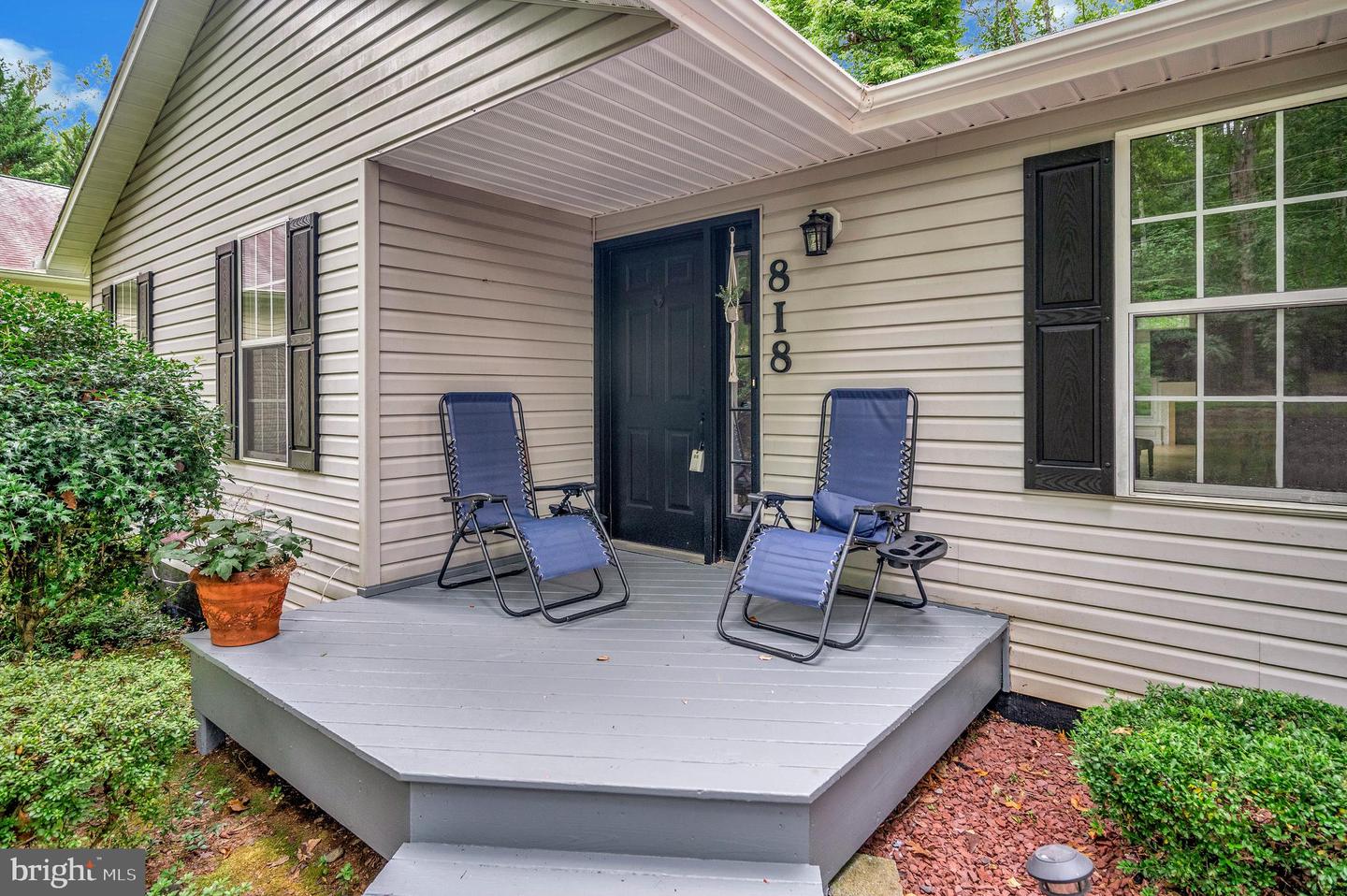 818 EASTOVER PKWY, LOCUST GROVE, Virginia 22508, 3 Bedrooms Bedrooms, 10 Rooms Rooms,2 BathroomsBathrooms,Residential,For sale,818 EASTOVER PKWY,VAOR2010398 MLS # VAOR2010398