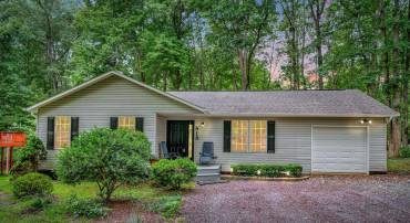 818 EASTOVER PKWY, LOCUST GROVE, Virginia 22508, 3 Bedrooms Bedrooms, 10 Rooms Rooms,2 BathroomsBathrooms,Residential,For sale,818 EASTOVER PKWY,VAOR2010398 MLS # VAOR2010398