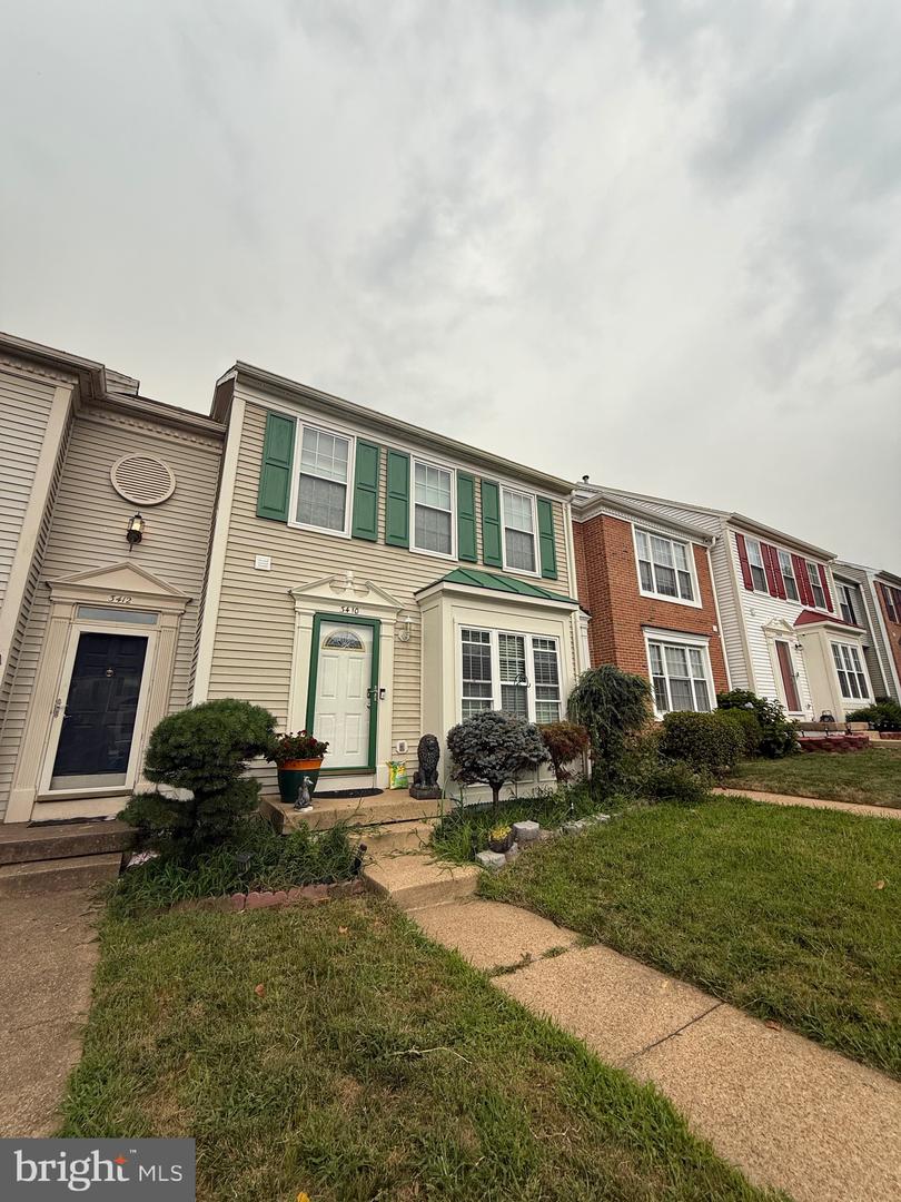 3410 TUCKAHOE CT, DUMFRIES, Virginia 22026, 3 Bedrooms Bedrooms, ,3 BathroomsBathrooms,Residential,For sale,3410 TUCKAHOE CT,VAPW2100980 MLS # VAPW2100980