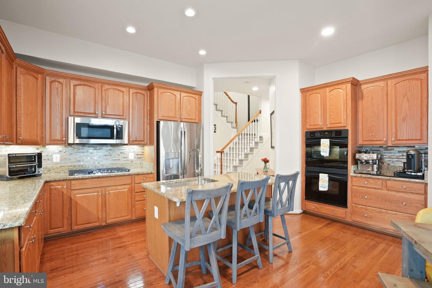 8317 MIDDLE RUDDINGS DR, LORTON, Virginia 22079, 5 Bedrooms Bedrooms, 19 Rooms Rooms,4 BathroomsBathrooms,Residential,For sale,8317 MIDDLE RUDDINGS DR,VAFX2259980 MLS # VAFX2259980