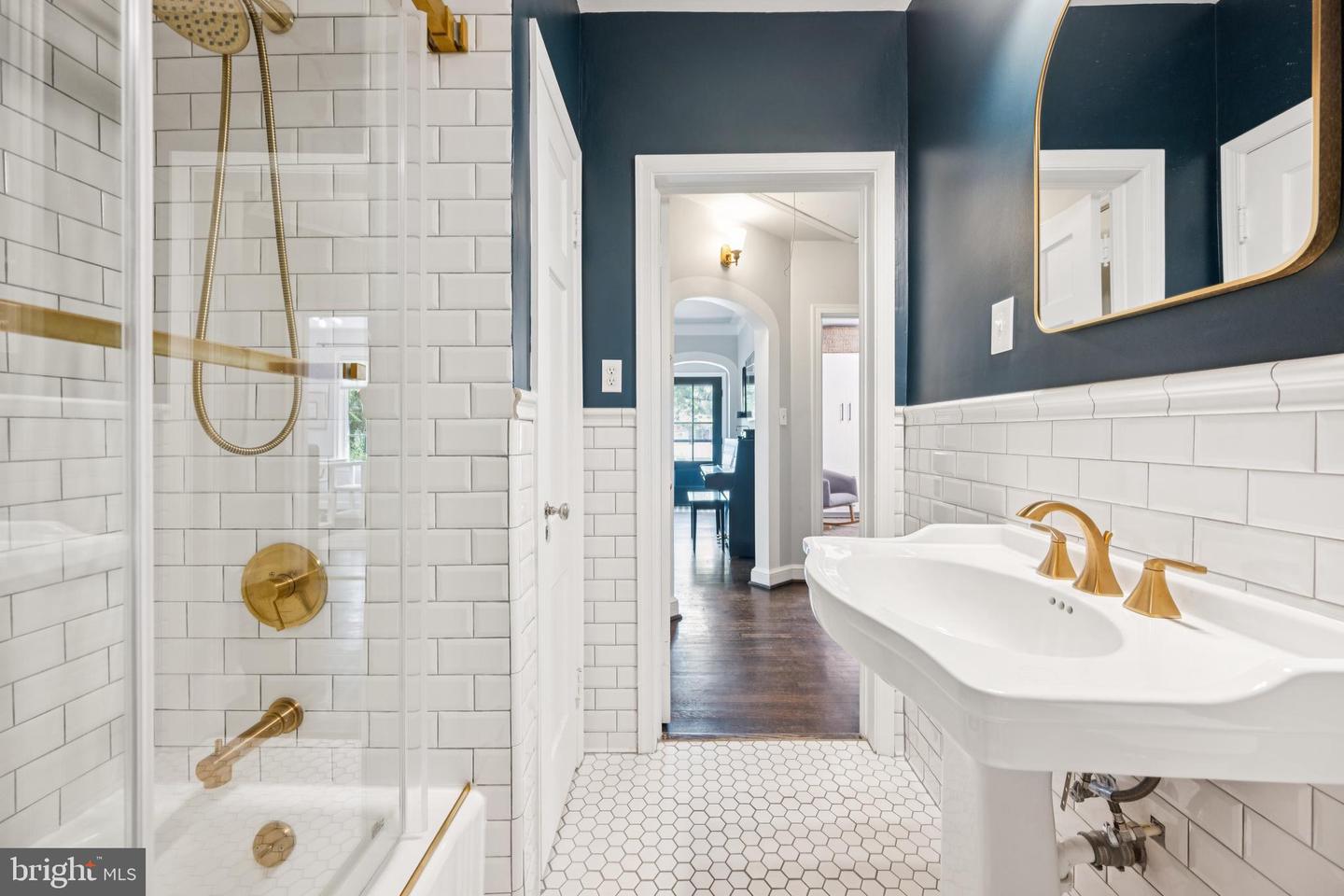 5337 28TH ST NW, WASHINGTON, District Of Columbia 20015, 3 Bedrooms Bedrooms, ,2 BathroomsBathrooms,Residential,For sale,5337 28TH ST NW,DCDC2214294 MLS # DCDC2214294