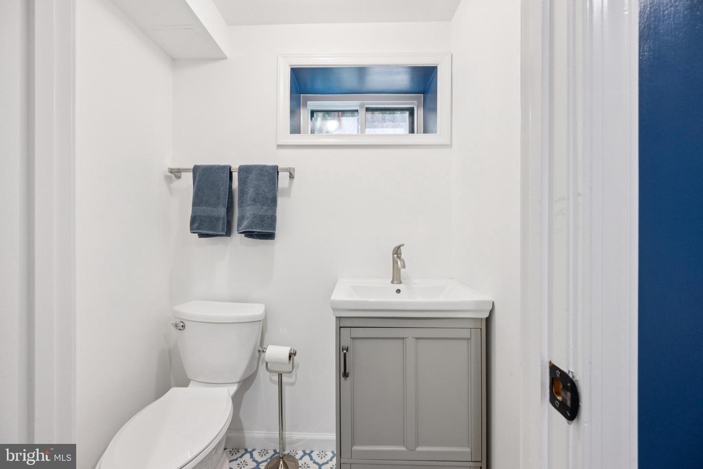 5337 28TH ST NW, WASHINGTON, District Of Columbia 20015, 3 Bedrooms Bedrooms, ,2 BathroomsBathrooms,Residential,For sale,5337 28TH ST NW,DCDC2214294 MLS # DCDC2214294