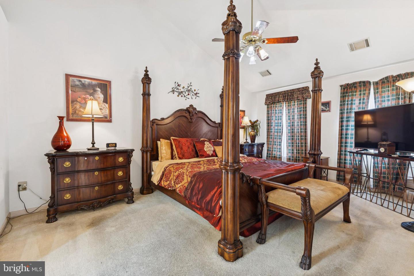 17456 TERRI CT, DUMFRIES, Virginia 22026, 5 Bedrooms Bedrooms, ,3 BathroomsBathrooms,Residential,For sale,17456 TERRI CT,VAPW2101100 MLS # VAPW2101100