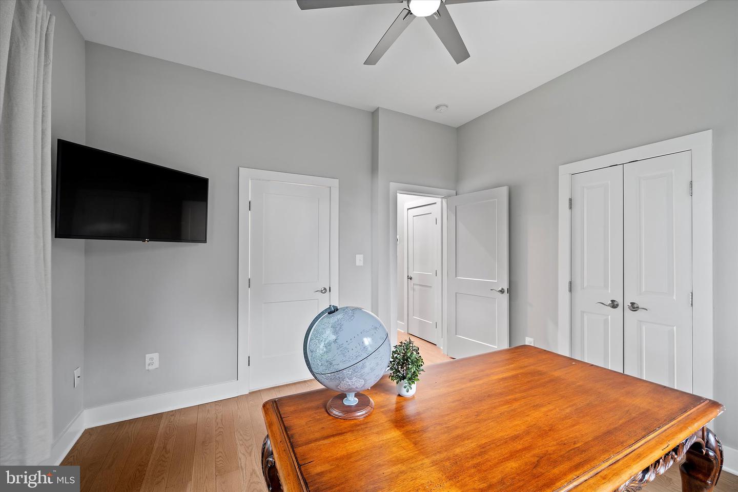 5911 MOUNT VERNON BLVD, LORTON, Virginia 22079, 5 Bedrooms Bedrooms, ,5 BathroomsBathrooms,Residential,For sale,5911 MOUNT VERNON BLVD,VAFX2260224 MLS # VAFX2260224