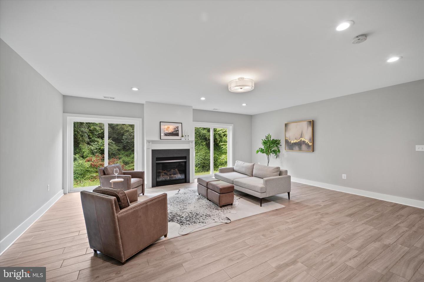 5911 MOUNT VERNON BLVD, LORTON, Virginia 22079, 5 Bedrooms Bedrooms, ,5 BathroomsBathrooms,Residential,For sale,5911 MOUNT VERNON BLVD,VAFX2260224 MLS # VAFX2260224