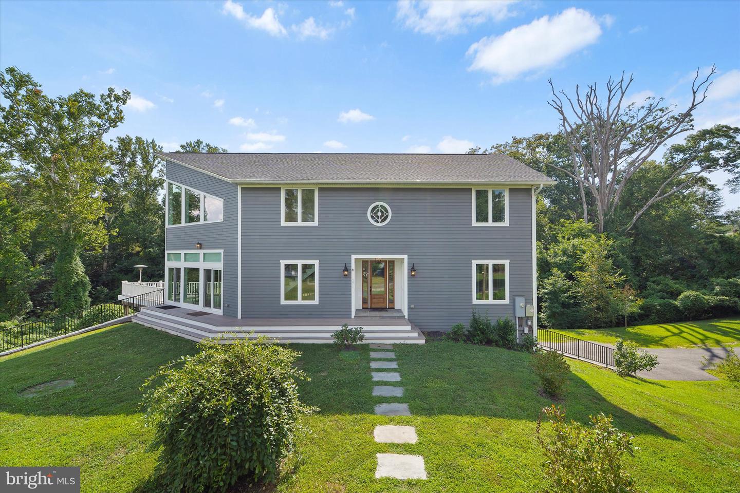 5911 MOUNT VERNON BLVD, LORTON, Virginia 22079, 5 Bedrooms Bedrooms, ,5 BathroomsBathrooms,Residential,For sale,5911 MOUNT VERNON BLVD,VAFX2260224 MLS # VAFX2260224