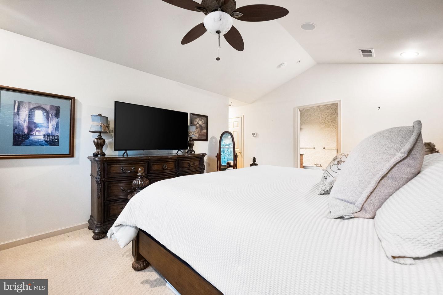 43262 BALTUSROL TER, ASHBURN, Virginia 20147, 3 Bedrooms Bedrooms, ,3 BathroomsBathrooms,Residential,For sale,43262 BALTUSROL TER,VALO2104298 MLS # VALO2104298