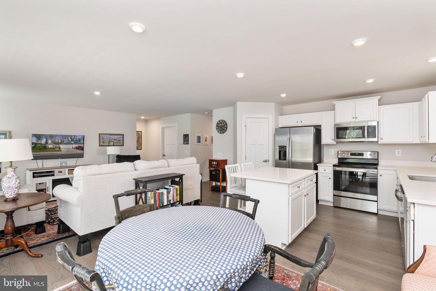 8817 MARLOW DR, SPOTSYLVANIA, Virginia 22551, 3 Bedrooms Bedrooms, ,2 BathroomsBathrooms,Residential,For sale,8817 MARLOW DR,VASP2035338 MLS # VASP2035338