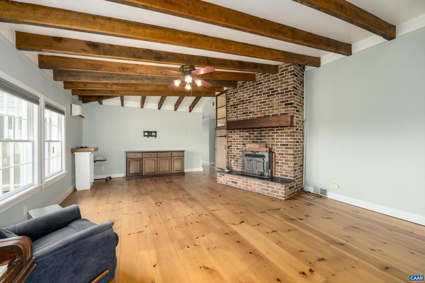 1843 CABELL RD, WINGINA, Virginia 24599, 7 Bedrooms Bedrooms, ,3 BathroomsBathrooms,Residential,For sale,1843 CABELL RD,667690 MLS # 667690