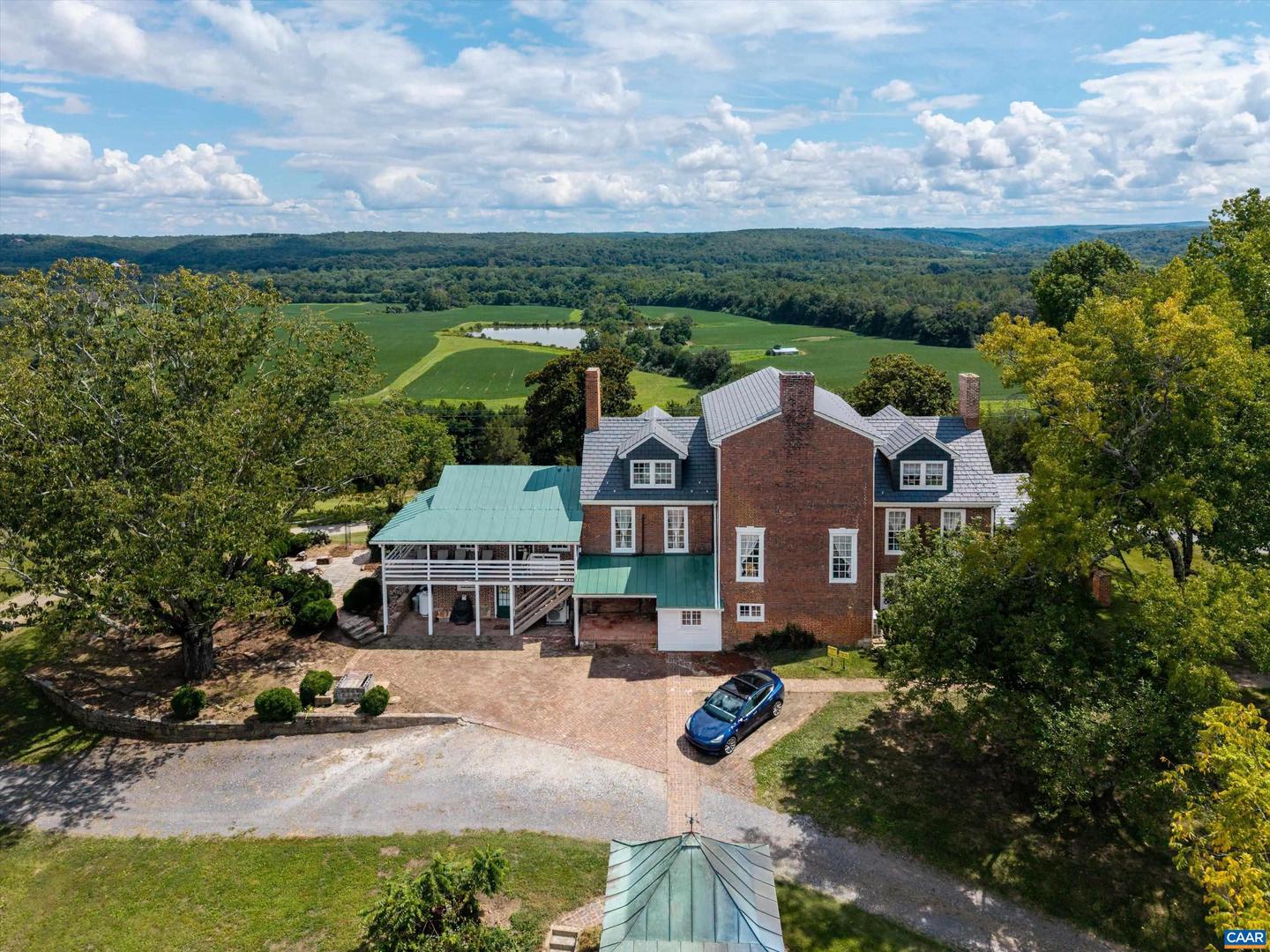 1843 CABELL RD, WINGINA, Virginia 24599, 7 Bedrooms Bedrooms, ,3 BathroomsBathrooms,Residential,For sale,1843 CABELL RD,667690 MLS # 667690