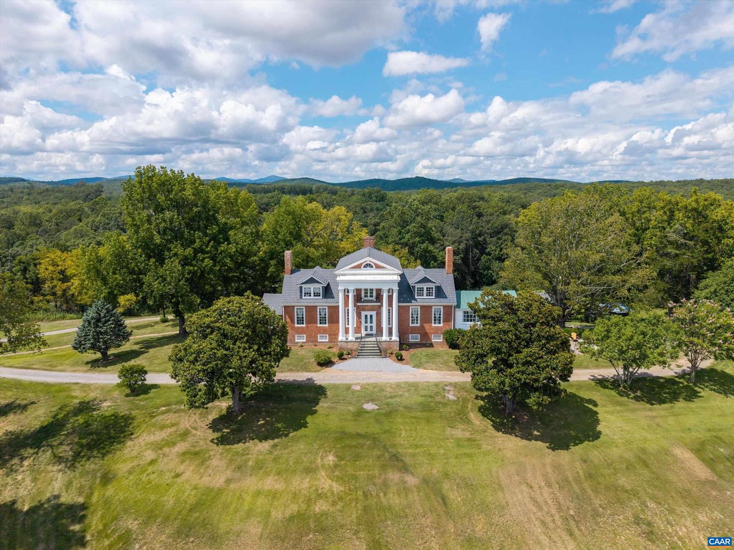1843 CABELL RD, WINGINA, Virginia 24599, 7 Bedrooms Bedrooms, ,3 BathroomsBathrooms,Residential,For sale,1843 CABELL RD,667690 MLS # 667690