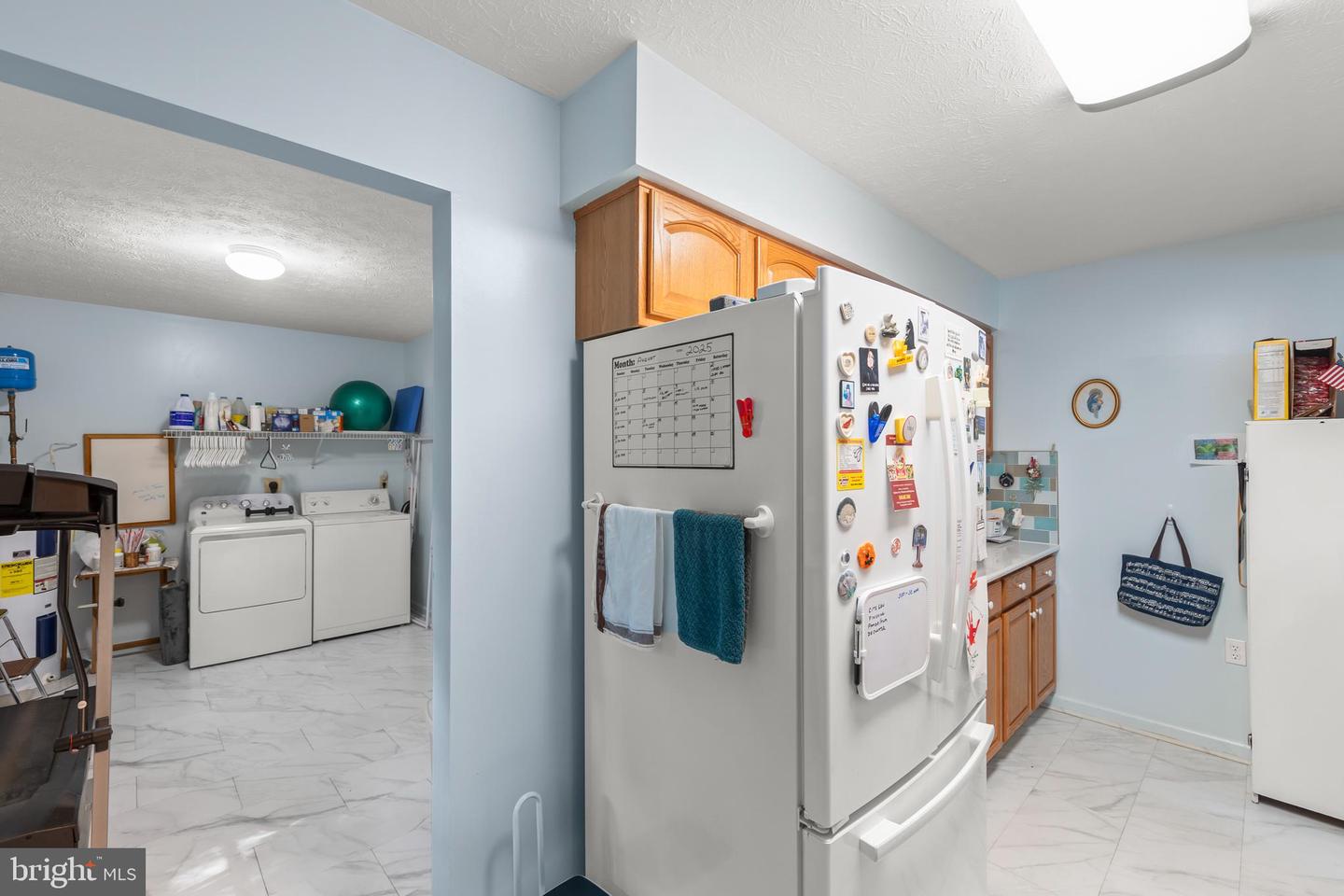 423 CRESCENT DR, WINCHESTER, Virginia 22601, 3 Bedrooms Bedrooms, 5 Rooms Rooms,2 BathroomsBathrooms,Residential,For sale,423 CRESCENT DR,VAWI2008870 MLS # VAWI2008870