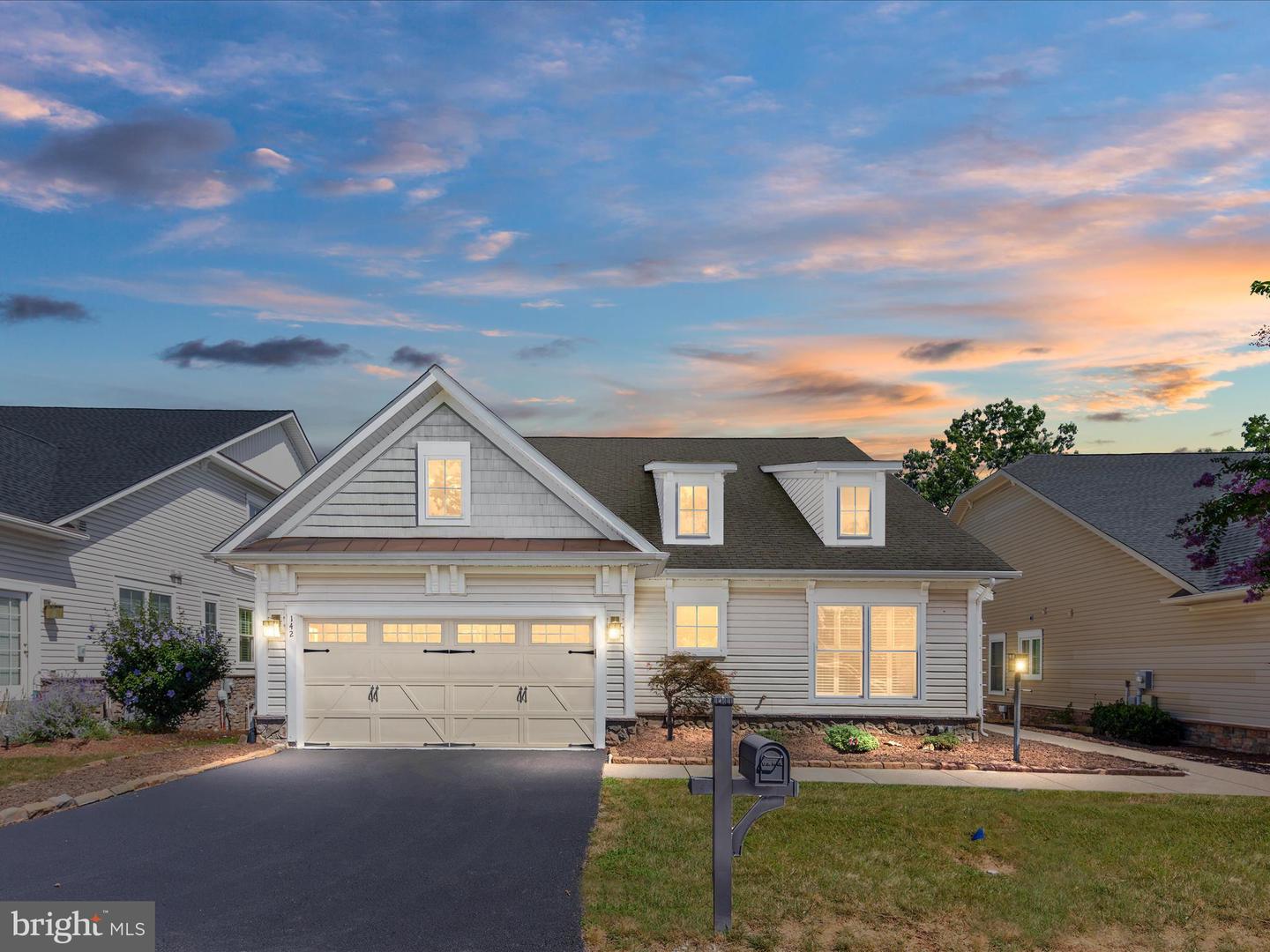 142 RUFFED GROUSE CT, LAKE FREDERICK, Virginia 22630, 3 Bedrooms Bedrooms, ,3 BathroomsBathrooms,Residential,For sale,142 RUFFED GROUSE CT,VAFV2036030 MLS # VAFV2036030